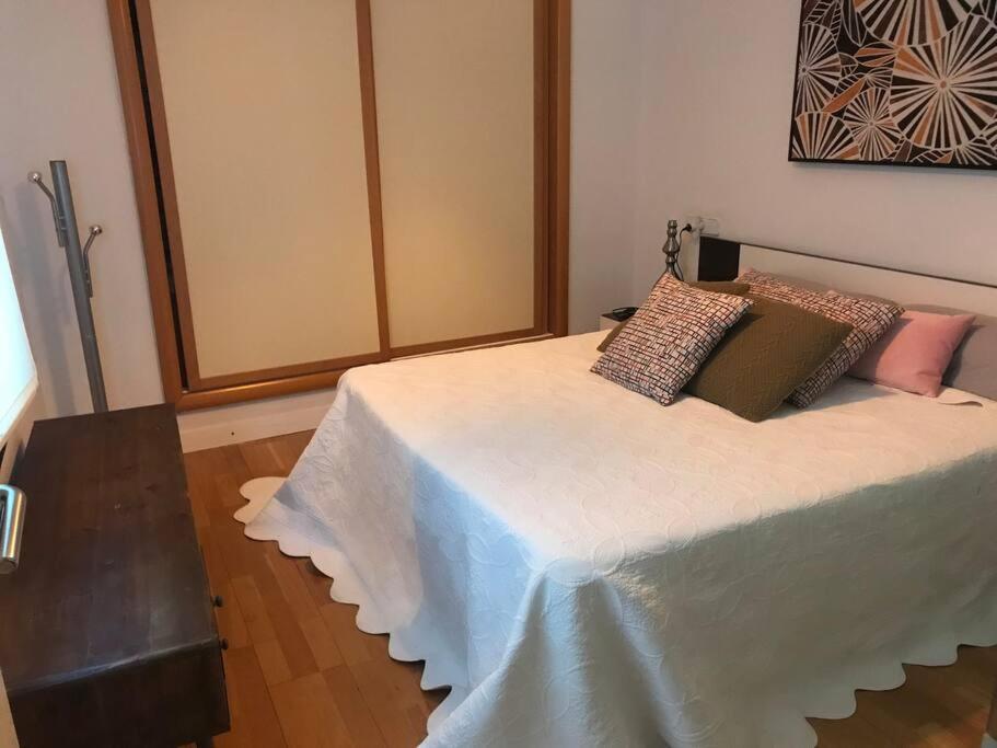 Apartamento Junto Ayuntamiento De Валенсия Екстериор снимка